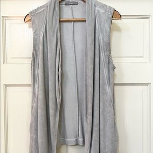 TART VEST